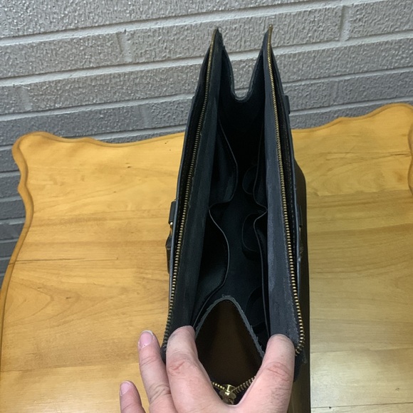 Louis Vuitton Riveria Epi Leather Black Structured Business Handle Bag - FLAWS - Picture 7 of 15